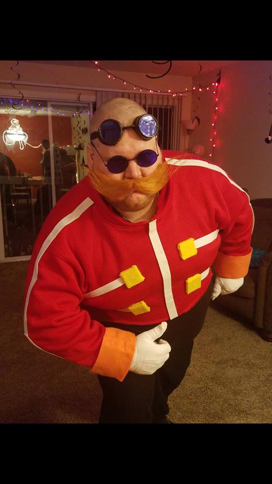 Pedazo de cosplay de el Dr Robotnik.